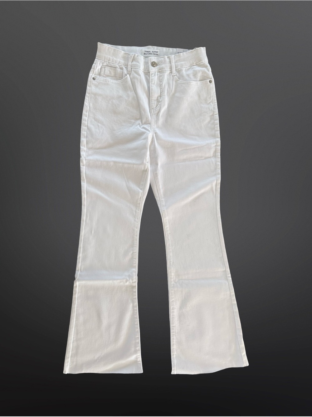 Tribal White Audrey Mid Rise Flare Raw Hem Jeans NWT Size S (4-6)